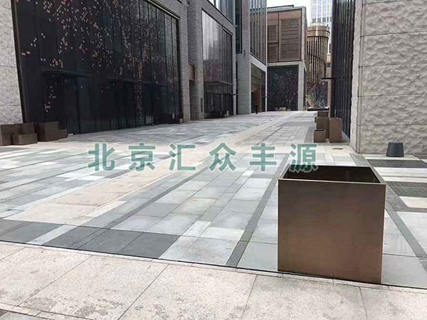 不锈钢花箱图片